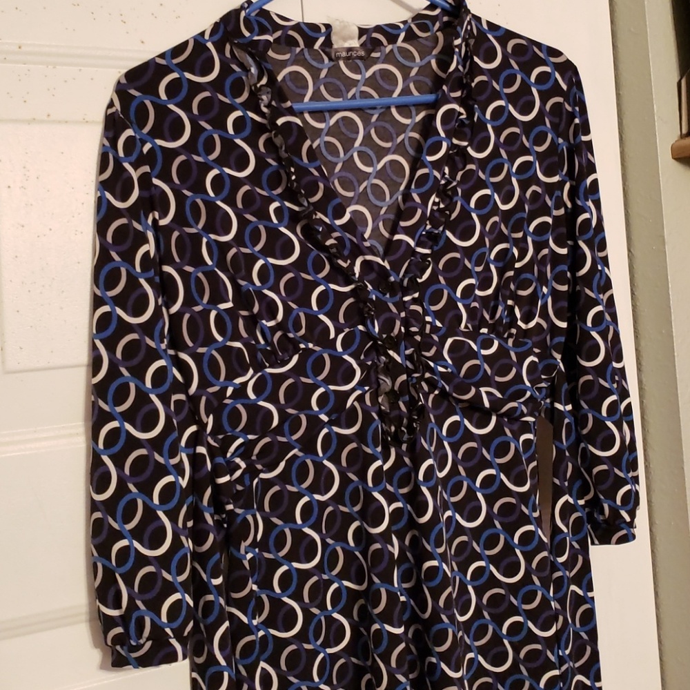 3/4 Sleeve Tie Blouse